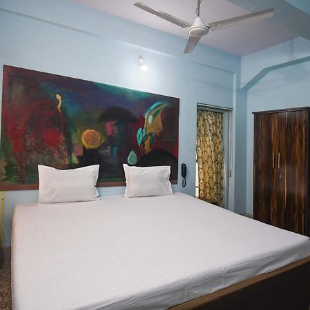 Hotel O Blue Cherry Guest House Calcutta Eksteriør billede